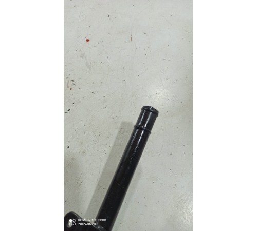 Патрубок системы охлаждения (металлический)