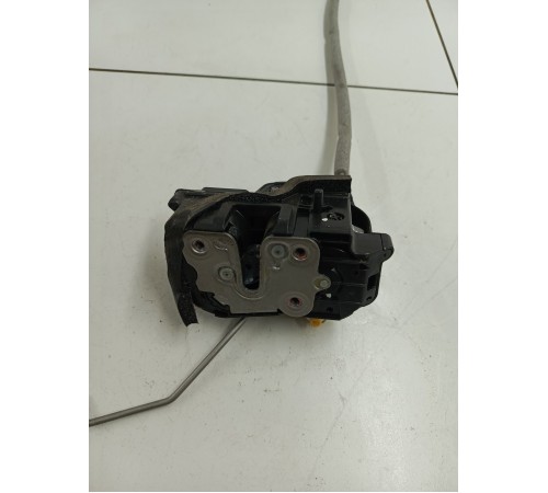 Замок двери задний левый