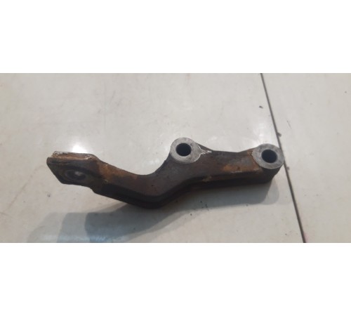 крепеж двигателя