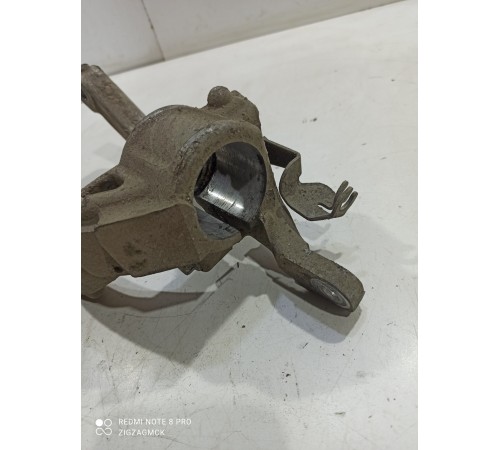 Вилка амортизатора (передняя, правая)