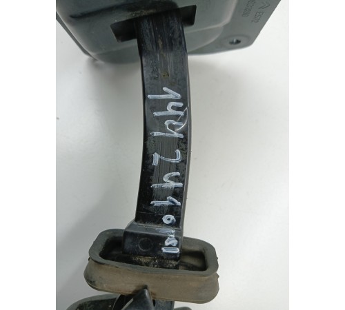 Ограничитель двери