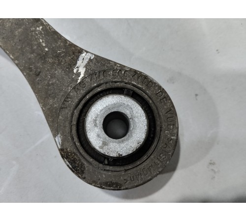 Стойка стабилизатора задняя