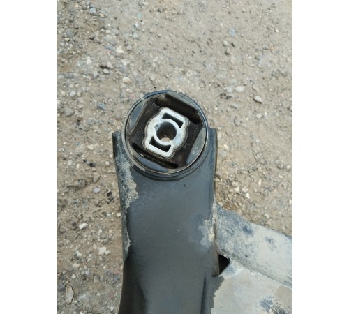 Подрамник задний