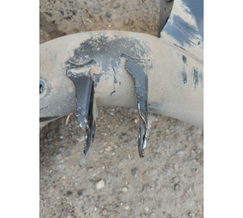 Подрамник задний