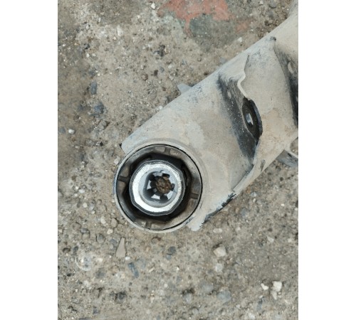 Подрамник задний