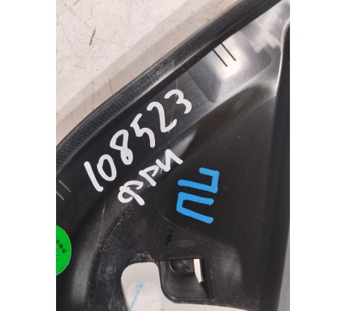 Накладка рамки стекла двери передняя левая внутренняя