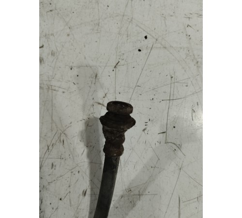 Тормозной шланг передний левый