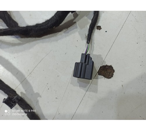 Электропроводка двери (передняя, левая)