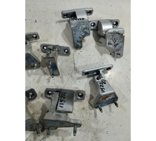 Комплект петель двери 7шт