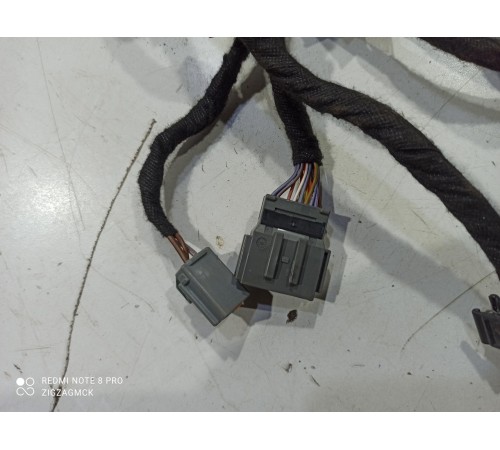 Электропроводка двери (передняя, левая)