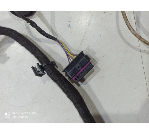 Электропроводка двери (передняя, левая)