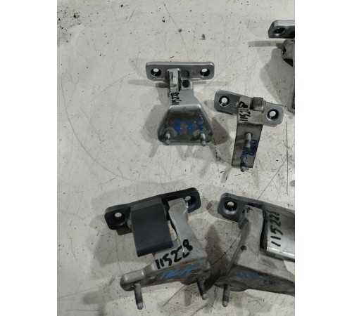 Комплект петель двери 7шт