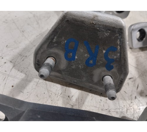 Комплект петель двери 7шт