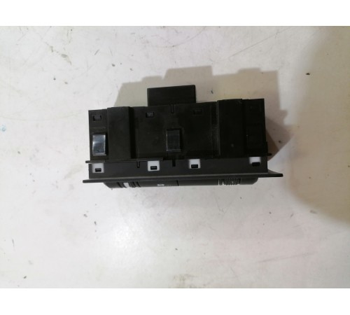 Блок кнопок корректора фар