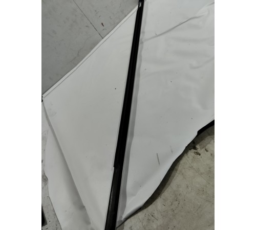 Уплотнитель стекла (задний левый наружный)