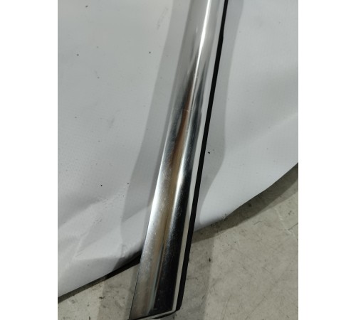 Уплотнитель стекла (задний левый наружный)