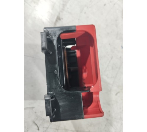 Вывод АКБ плюсовой