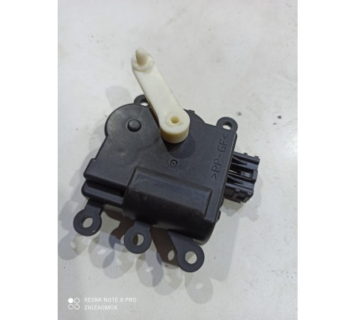 Моторчик привода заслонок отопителя