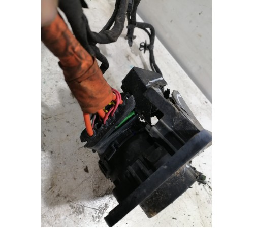 Кабель передней зарядки