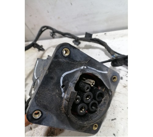 Кабель передней зарядки