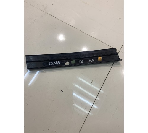 Накладка на стойку (задняя, левая)