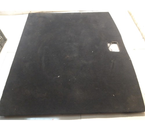 Полка багажника