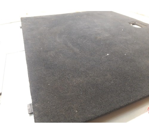 Полка багажника