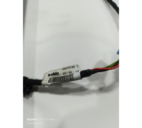 Амортизатор крышки багажника правый