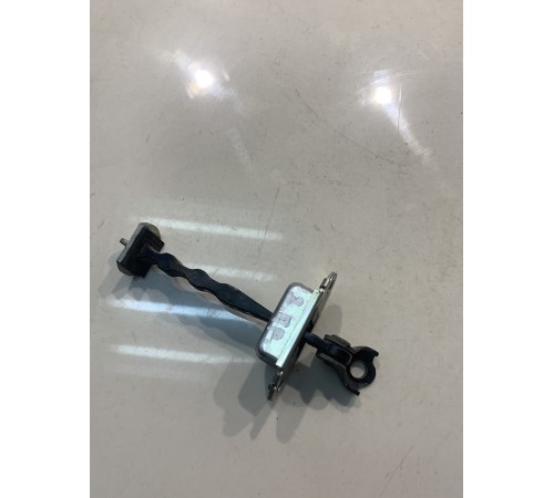 Ограничитель двери (задний, правый)