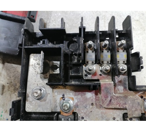 Блок предохранителей