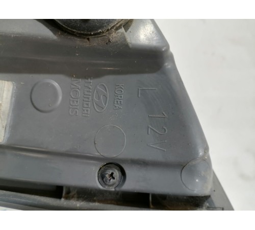 Фонарь крышки багажника левый