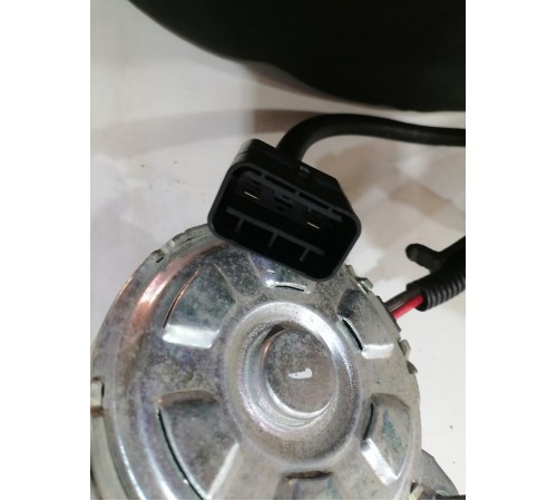 Моторчик вентилятора охлаждения двигателя