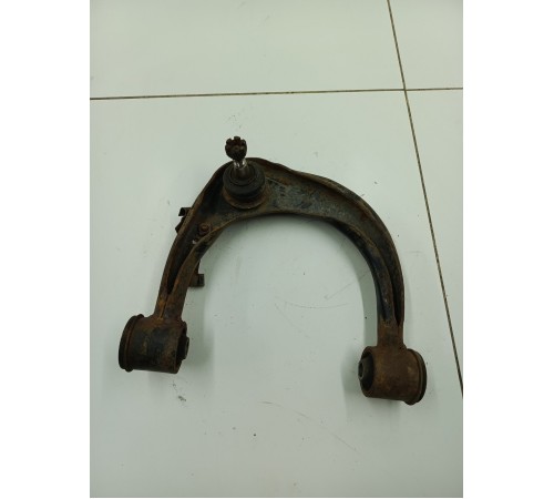 Рычаг подвески передний правый верхний