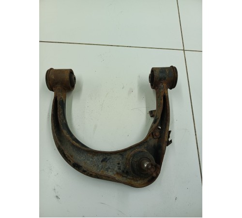 Рычаг подвески передний правый верхний