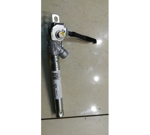 Преднатяжитель ремня безопасности (передний, левый)