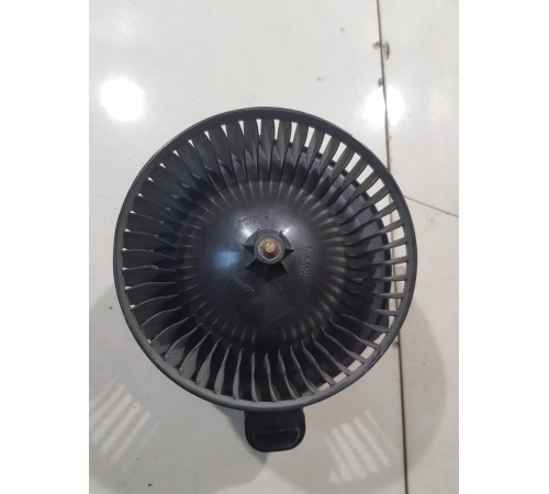 Моторчик отопителя (печки)