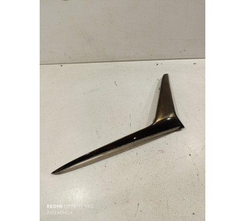 Накладка переднего бампера левая, молдинг