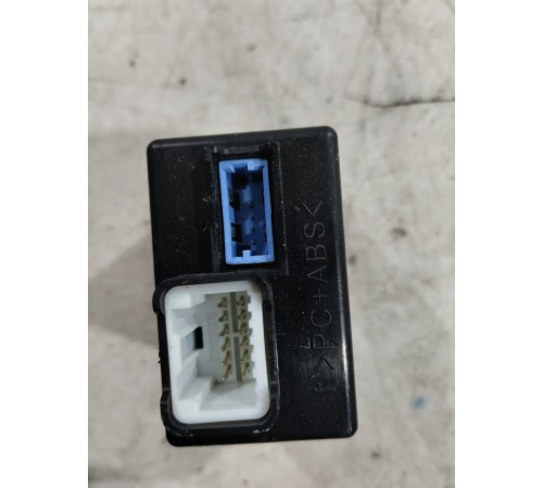 Разъем USB/AUX