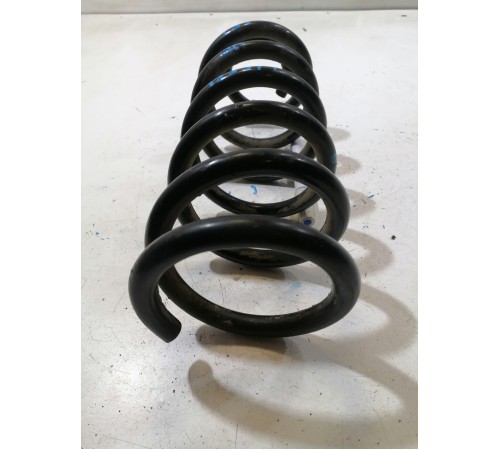 Пружина подвески задняя