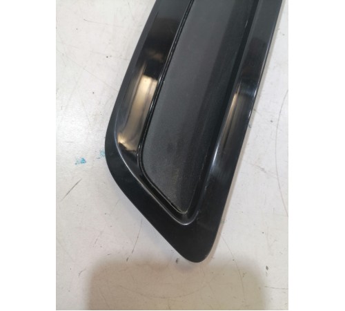 Накладка переднего крыла левая