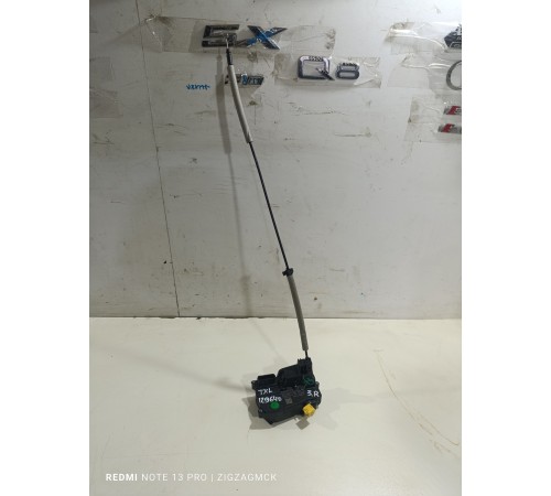 Замок двери,задний правый