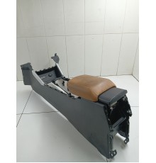 Центральная консоль (с подлокотником)