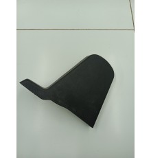Накладка крышка сиденья левая боковая нижняя