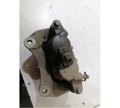 Суппорт тормозной передний правый