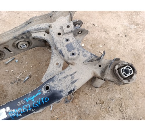 Балка задняя подрамник