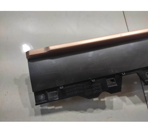 Накладка торпедо декоративная