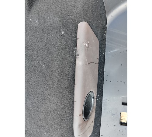 Обшивка багажника левая