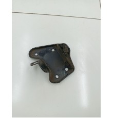 Кронштейн крепление заднего подрамника правый