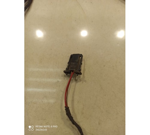 Электропроводка обшивки двери(передняя правая)