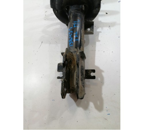 Амортизатор подвески передний левый в сборе